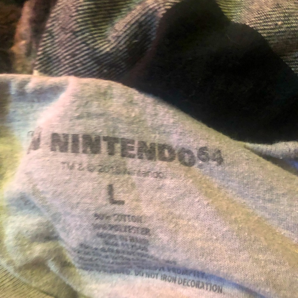 Vintage Nintendo shirt